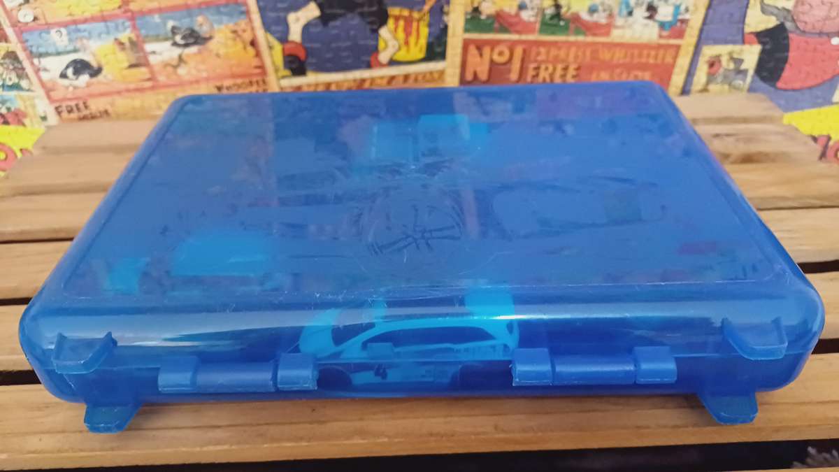 Hot Wheels Carry Case & Die Cast Cars
