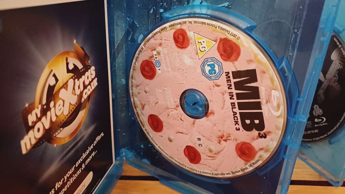 Men In Black Trilogy (Blu ray)