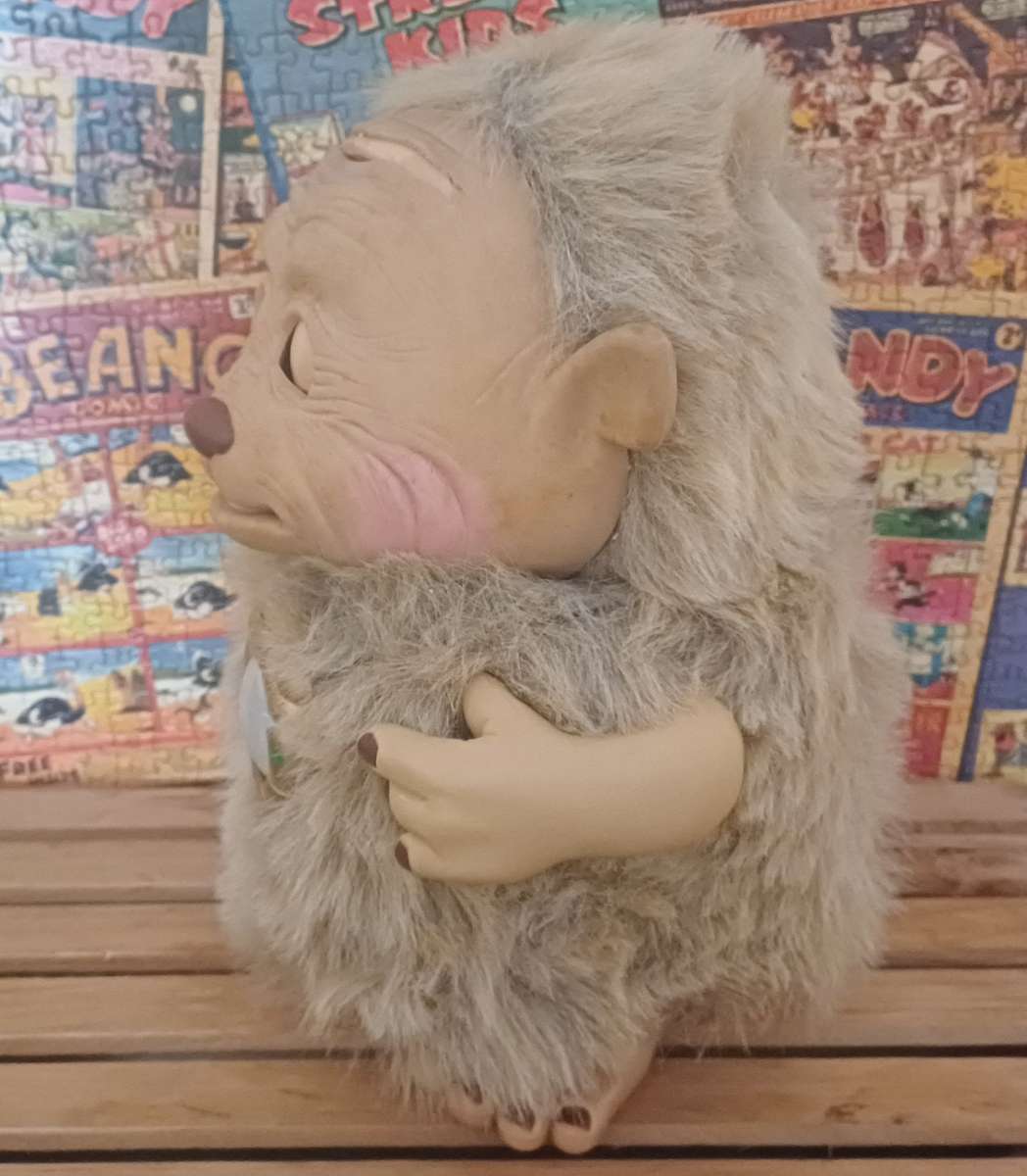 Vintage Yano Interactive Storyteller Electronic Animated Talking Pal (Not tested)