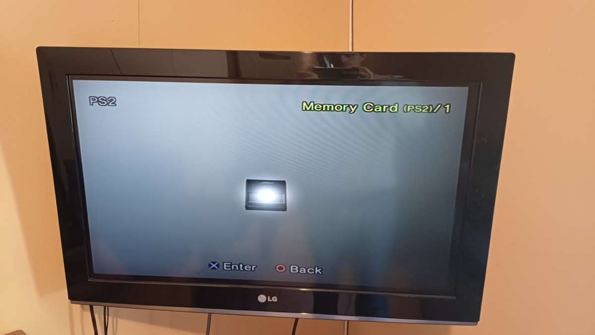 Sony PlayStation 2 Fat Console Model SCPH-50004 + 2 Controllers (No cables)