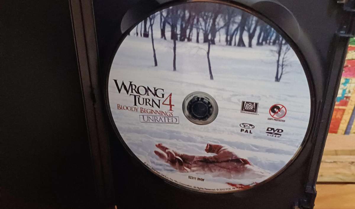 Wrong Turn 4: Bloody Beginnings (DVD)