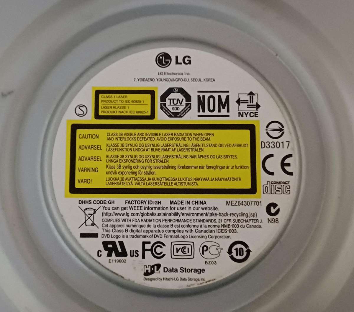 Super Multi DVD Writer + Transcend Slim Portable DVD Writer