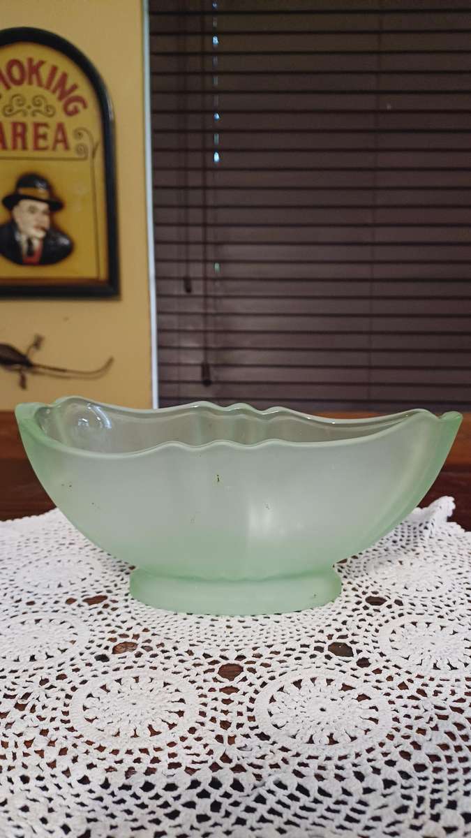 Vintage  Art Deco Frosted Green Glass Vase