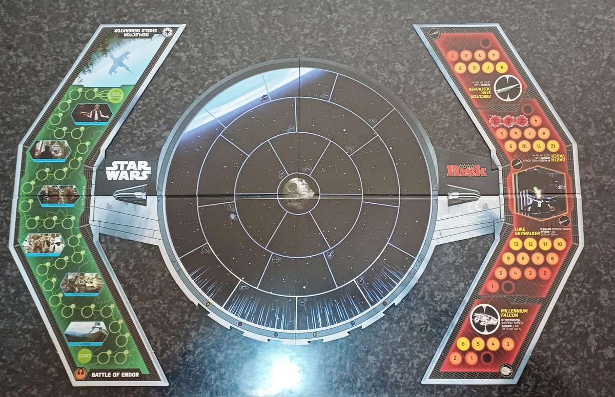 Hasbro Gaming - Risk Star Wars Edition