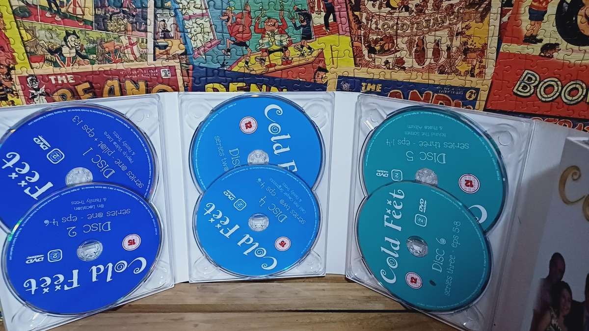 Cold Feet - The Complete Collection