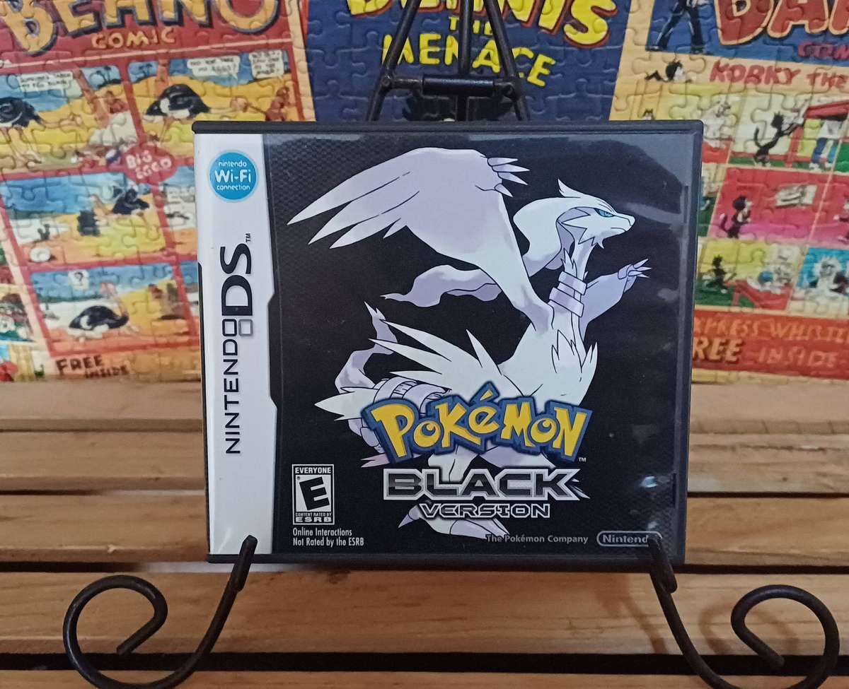 Pokemon Black Version Nintendo (DS)