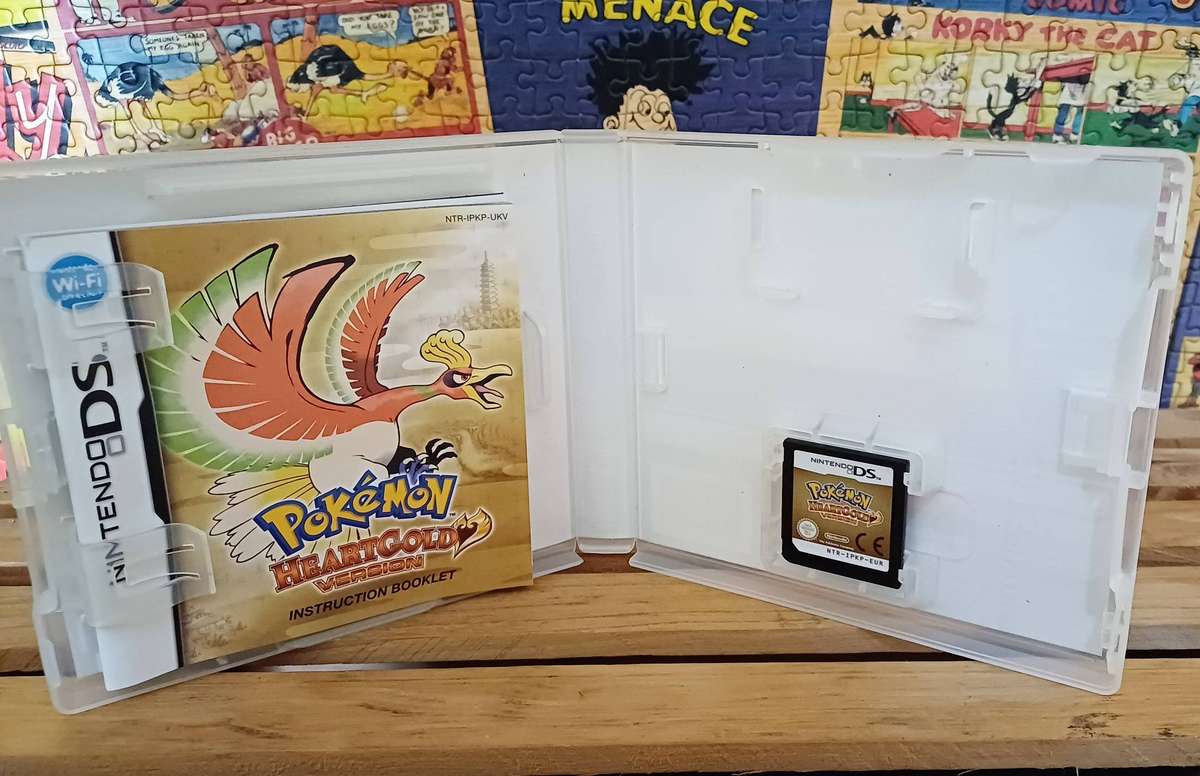 Pokemon Heartgold Version Nintendo (DS) + Pokewalker