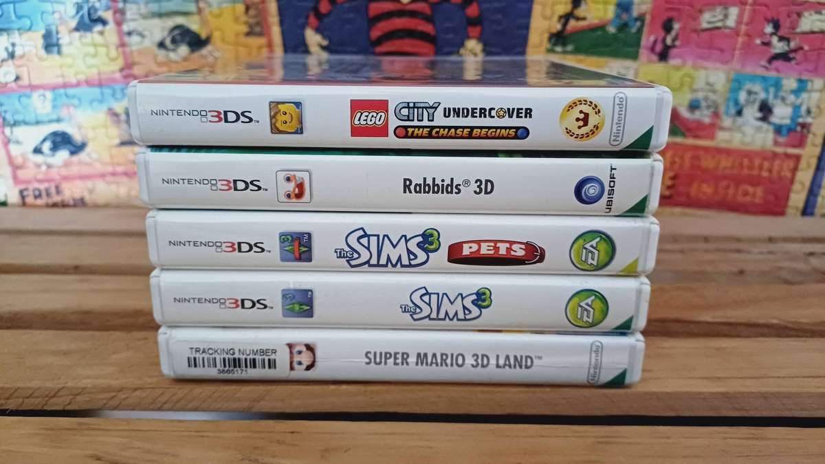 Nintendo 3DS XL Console + Games