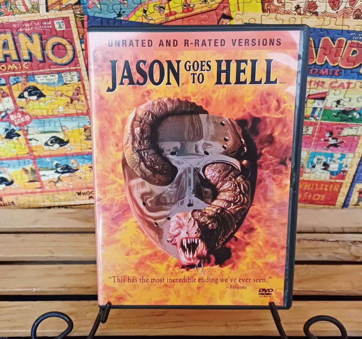 Jason Goes to Hell - Unrated and R-Rated Versions (DVD)