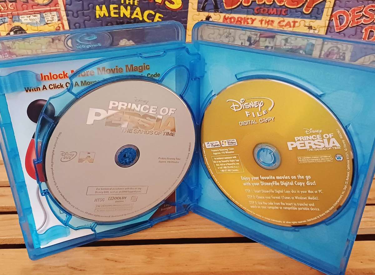 Prince of Persia: The Sands of Time (Blu ray + DVD + Digital Copy)