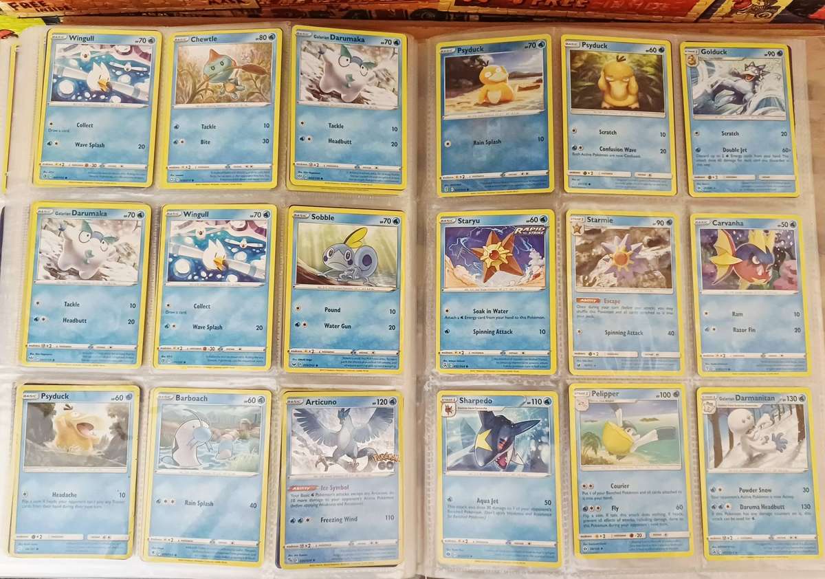 Big Bundle of Pokemon Cards