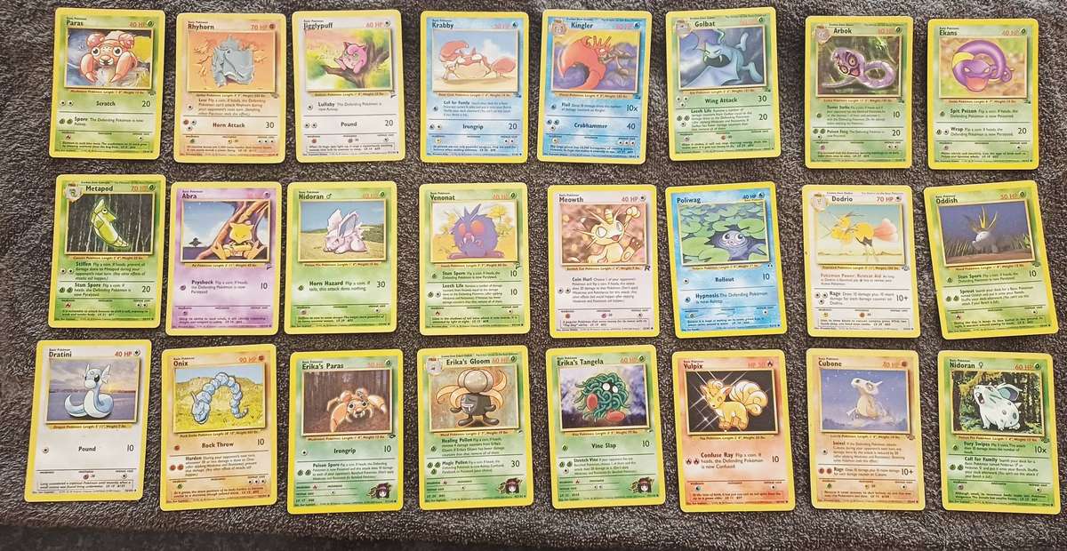 Bundle of Vintage Original Pokemon Cards (x176)