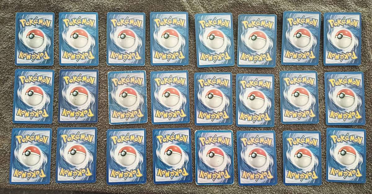 Bundle of Vintage Original Pokemon Cards (x176)