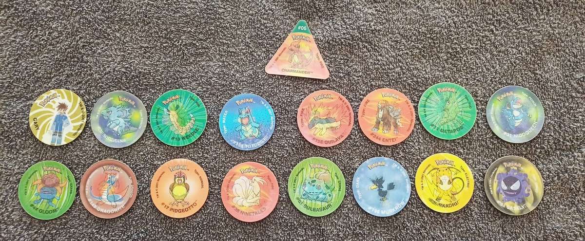 Bundle of Mixed 3D & Normal Pokemon Tazos + Pouch