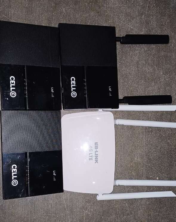 LTE WIFI ROUTERS (NOT TESTED)