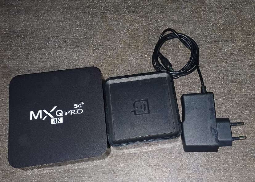 TV BOX & DSTV WIFI BOX BUNDLE