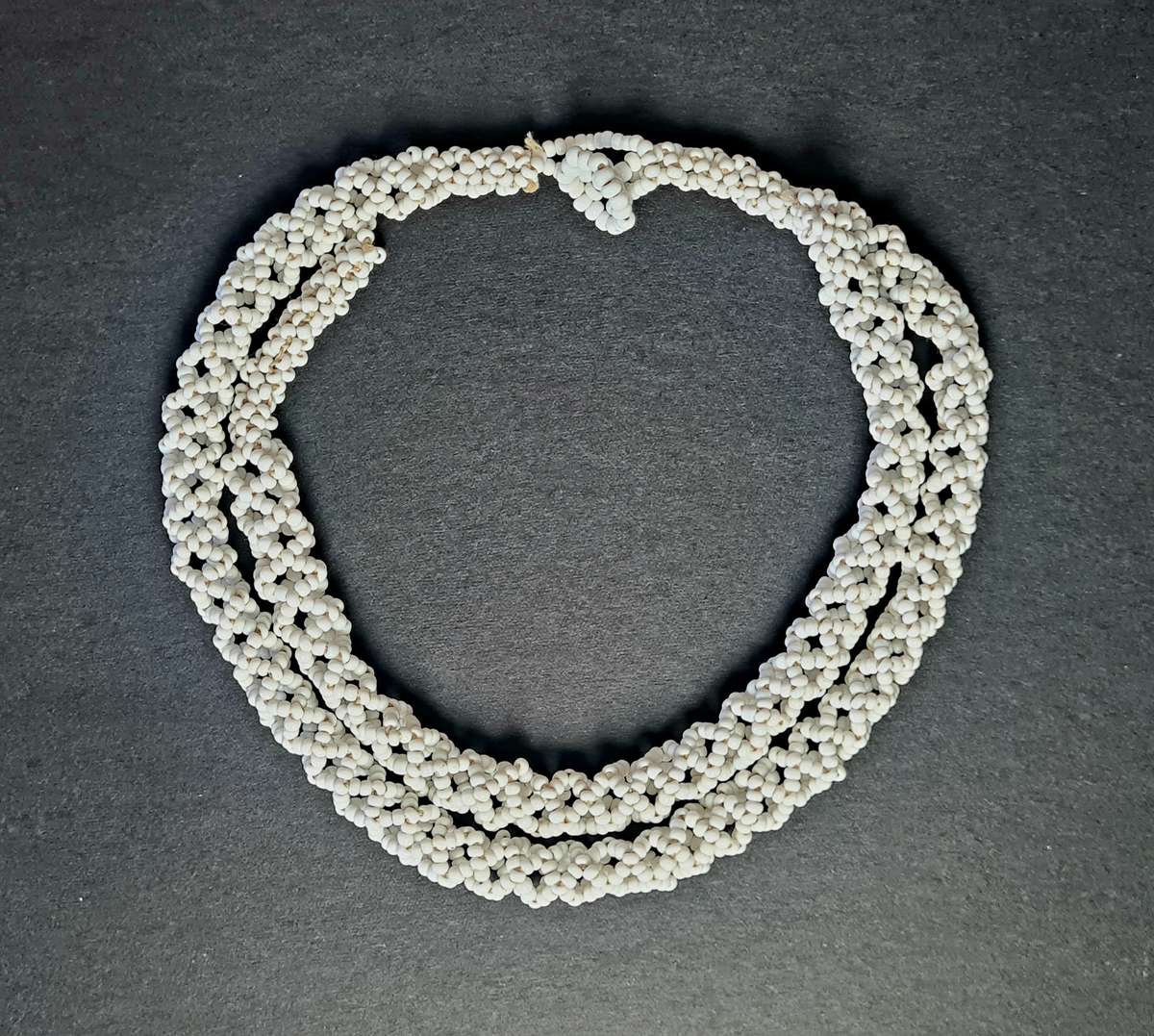 Bead necklace