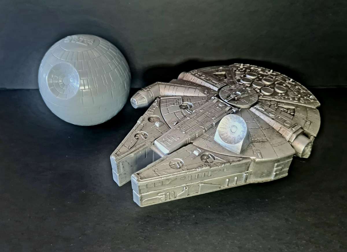 Star Wars. Toys. Millennium Falcon and Death Star.