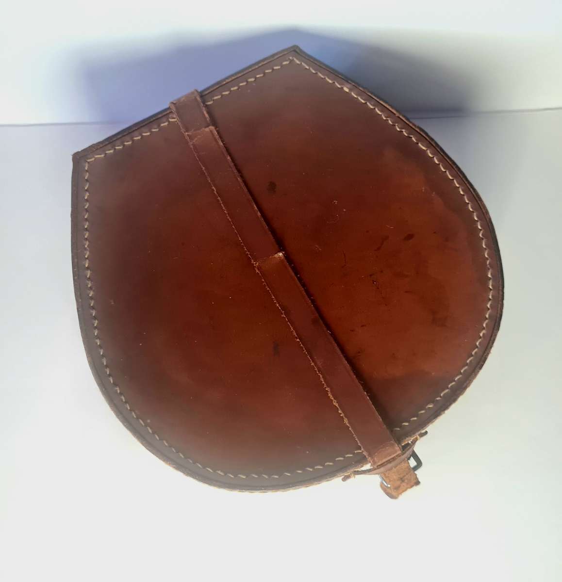 Vintage collar case. Leather.
