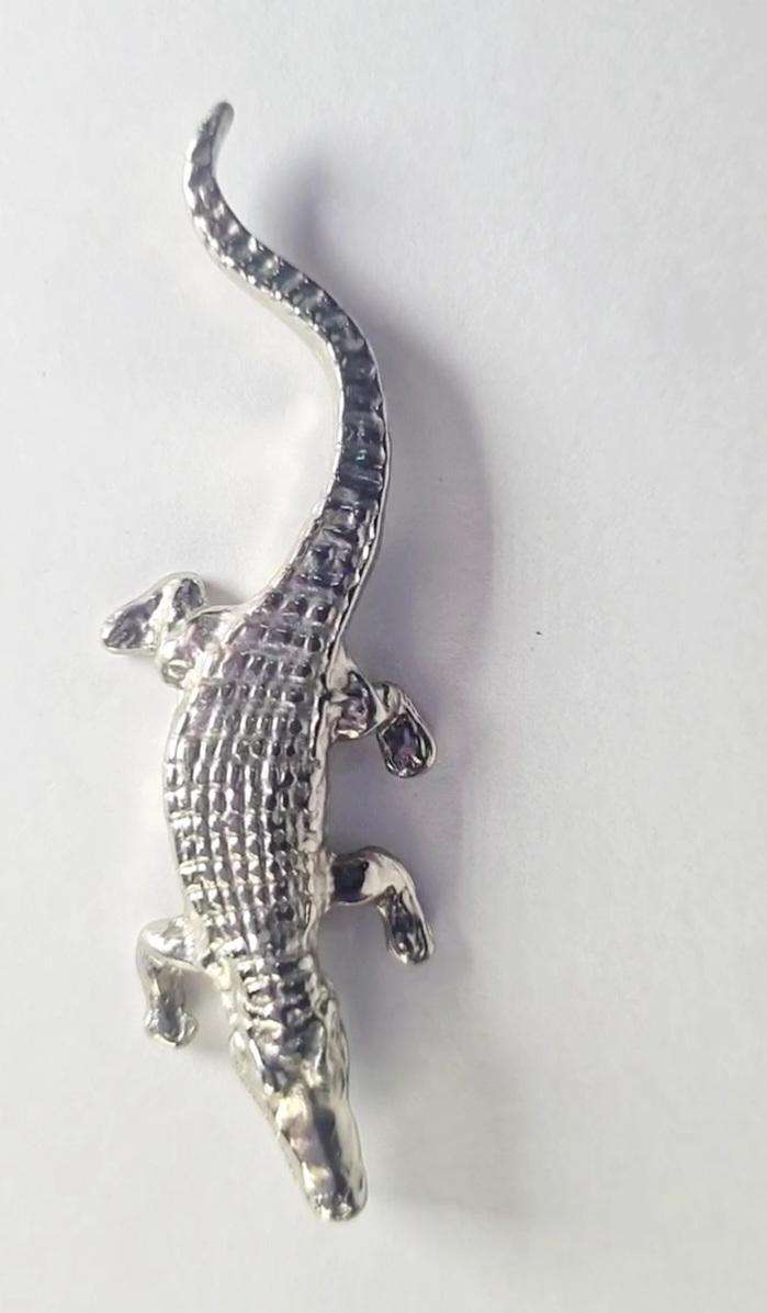 Miniature metal crocodile