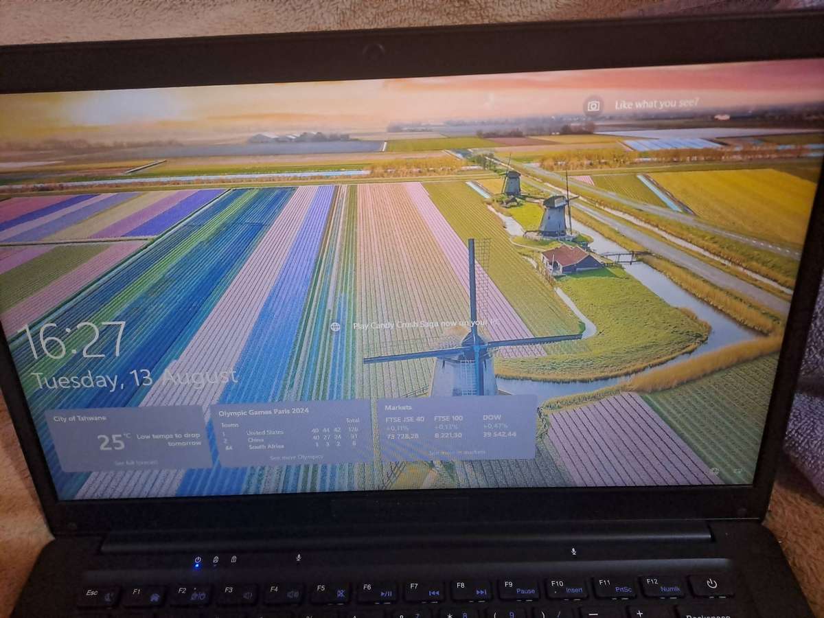 Proline V146SH, 4GB RAM, 500 GB ROM