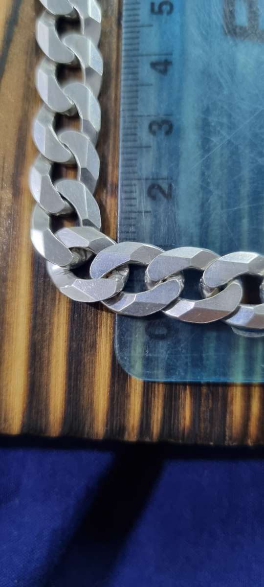 65.5cm X 10mm chain necklace