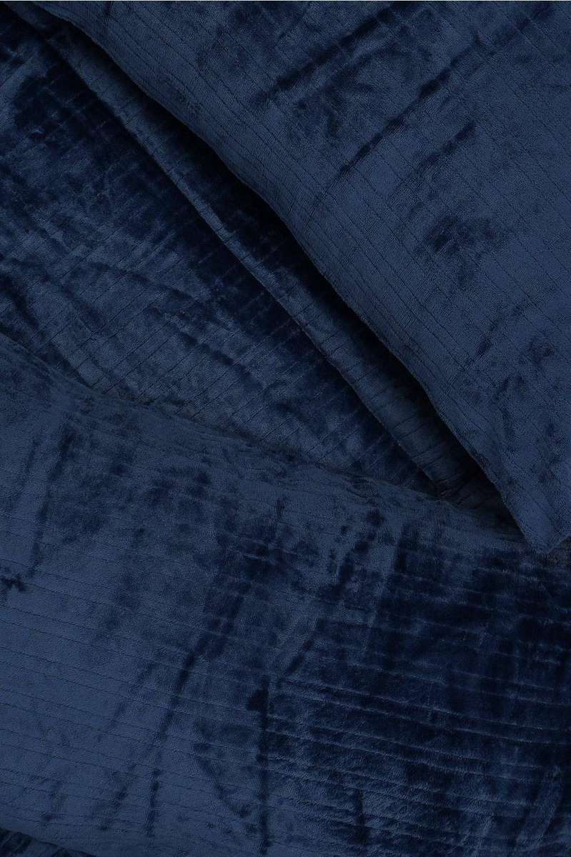 Plush Ribbed Comforter Set Soft Polyester Bedding  Navy (3/4)