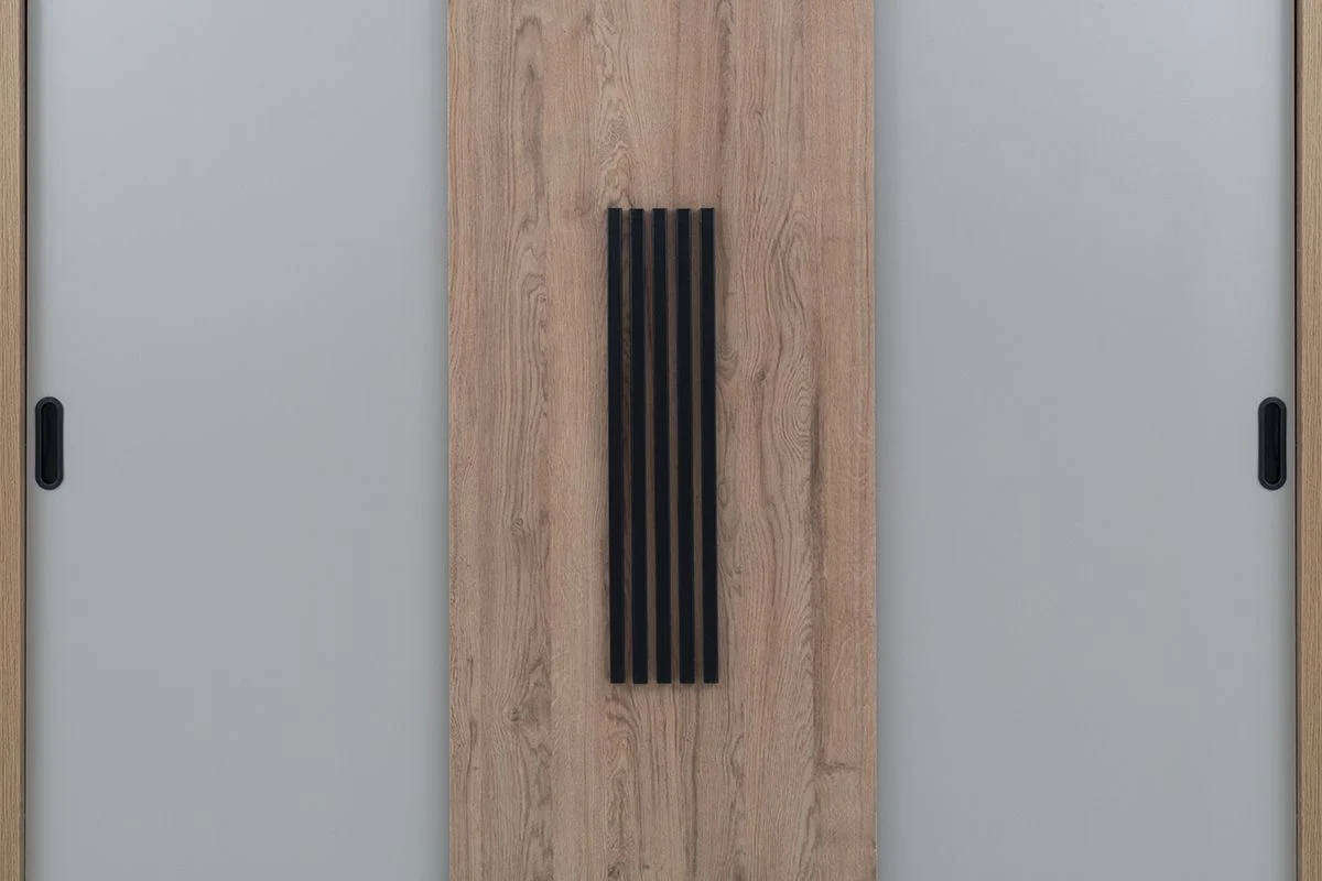 3 Door Wardrobe  Oak