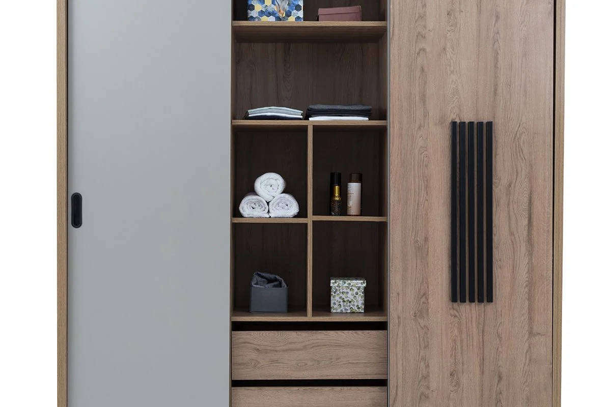 3 Door Wardrobe  Oak