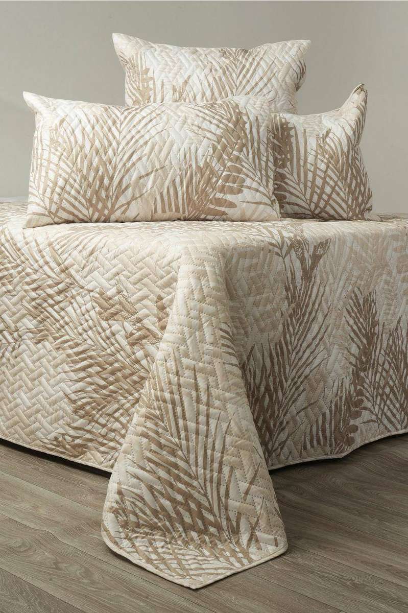 5 Piece Tamar Leaves Polyester Quilt Set Dusty Pink QUEEN