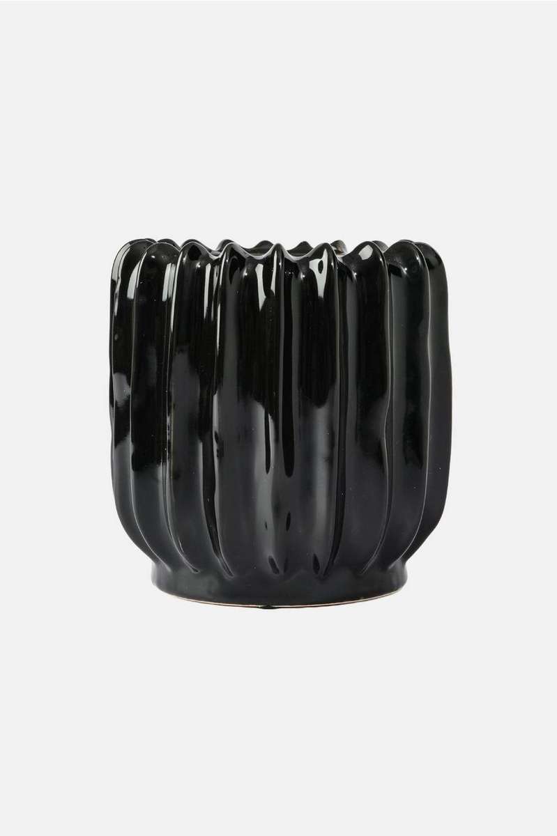 Ribbed Decorative Planter, Black