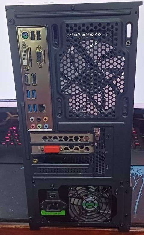 Gaming PC  i7-7700 | RX 470 4GB | 16GB RAM | SSD