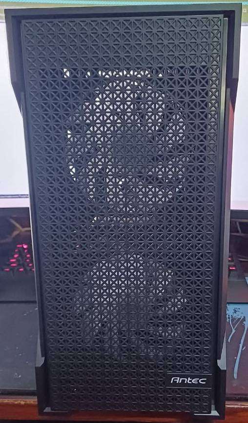 Gaming PC  i7-7700 | RX 470 4GB | 16GB RAM | SSD