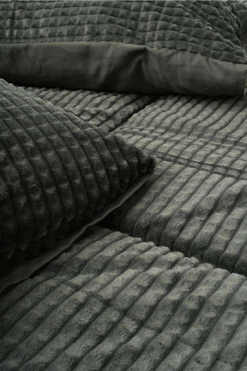 6 PIECE WINTER PLUSH POLYESTER COMFORTER SET  Charcoal (Double)