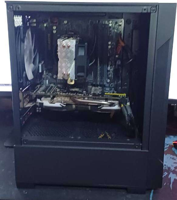 Gaming PC  i7-7700 | RX 470 4GB | 16GB RAM | SSD