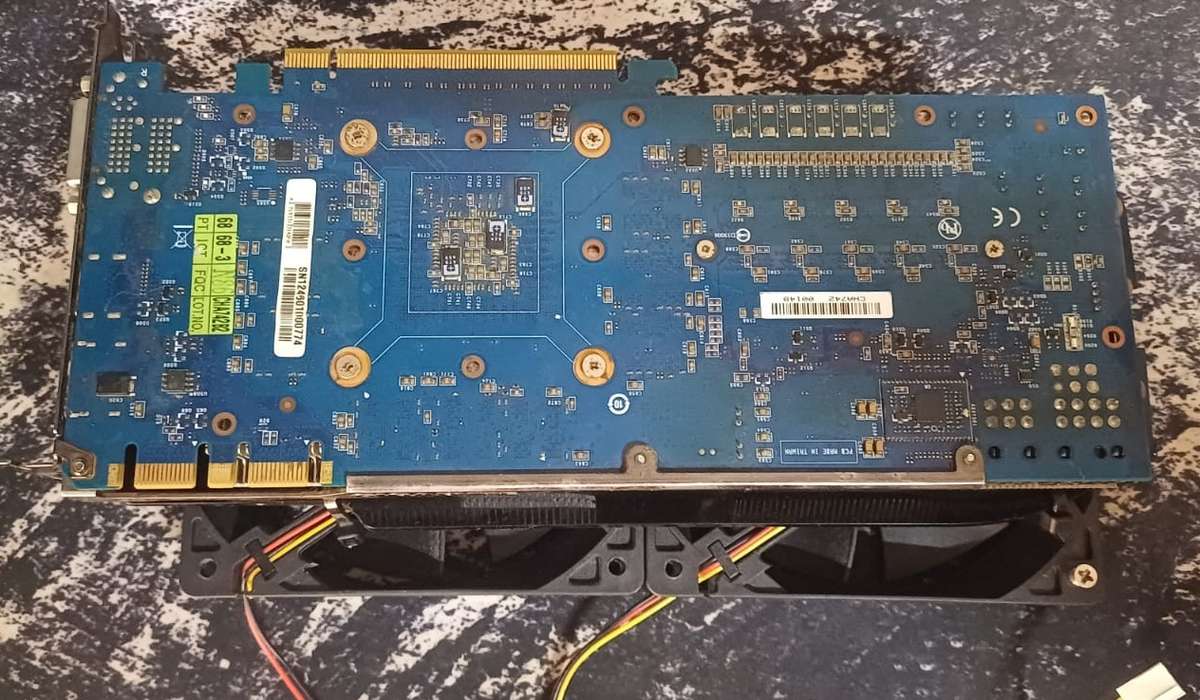 GTX 680 Windforce 2GB | Modded Cooling