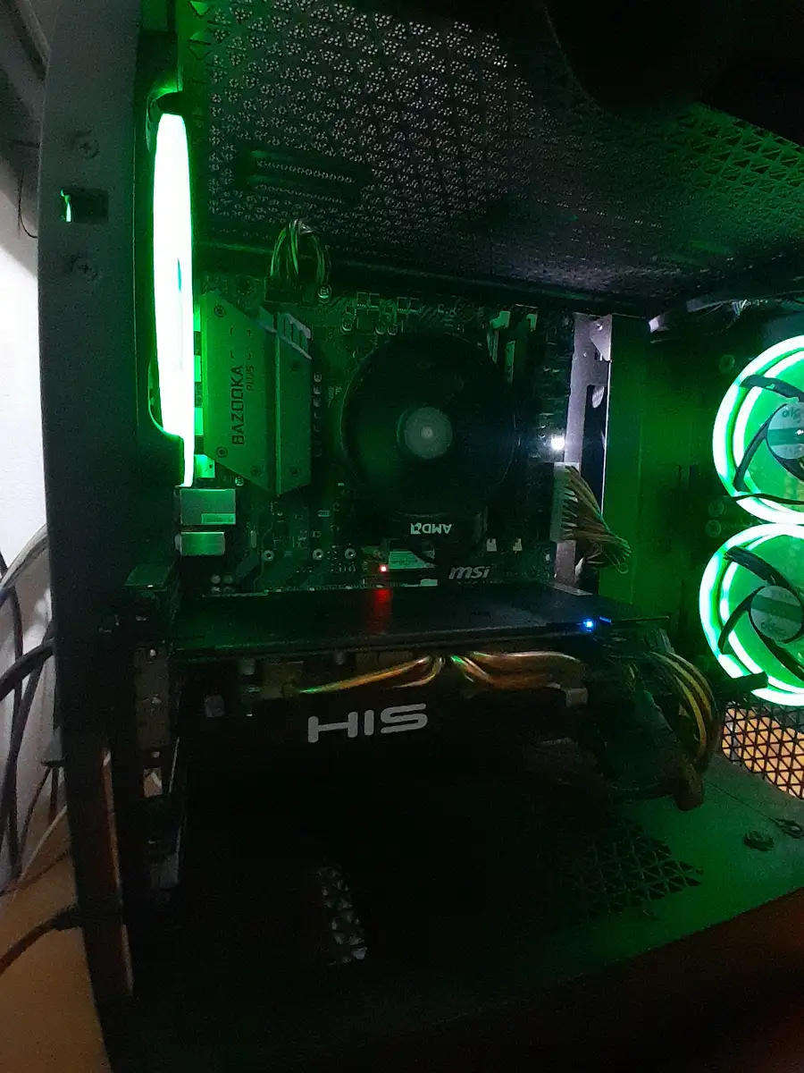 Budget Gaming PC - RX 580 8GB - 16GB DDR4 - 128GB NVMe + 1,5TB HDD