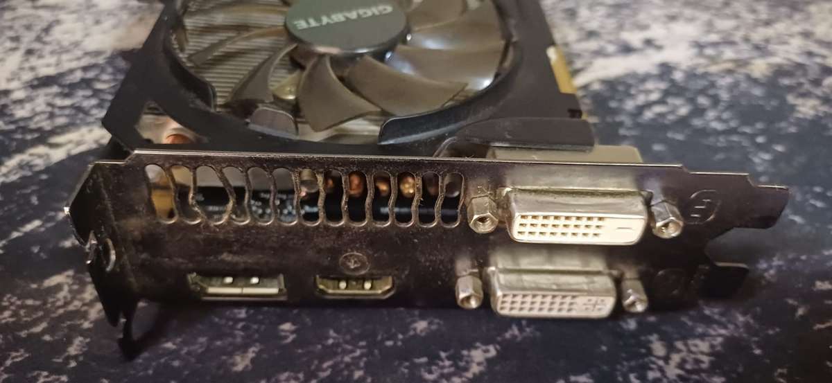 GTX 770 Windforce 2GB | Reliable Performance for Gaming