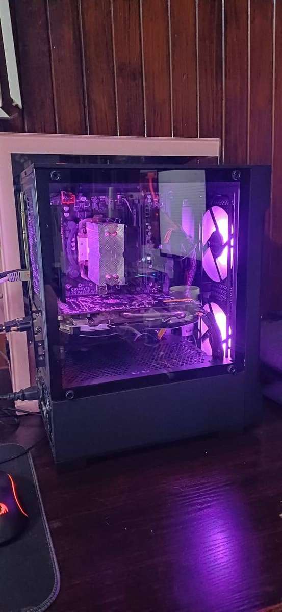 Gaming PC  i7-7700 | RX 470 4GB | 16GB RAM | SSD