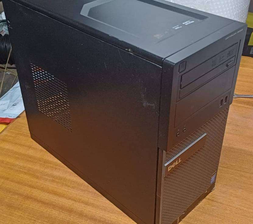 Desktop PC  Intel i3-7300  16GB RAM  2TB HDD  450W PSU