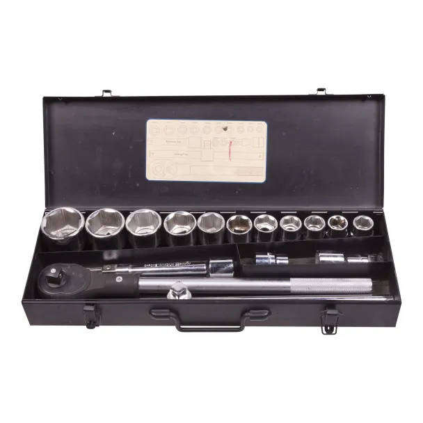 3/4 Inch Drive 18-Piece Socket Set