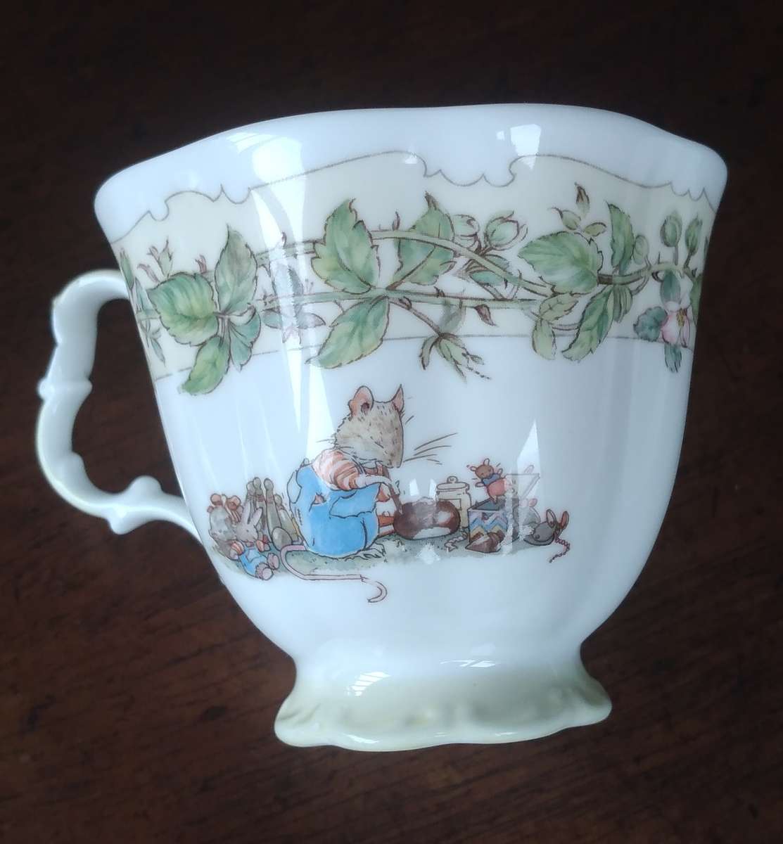 Royal Doulton Bramley Hedge Spring Teacup, Saucer, and Cake Plate Set Immaculate Condition