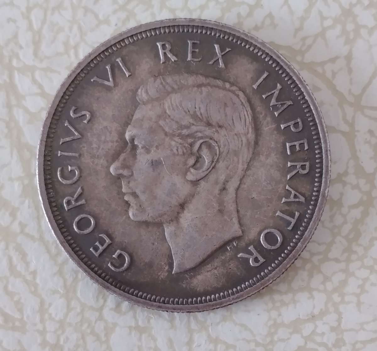 1947 SA Union 80% Silver Crown in Top condition - Good enough to grade