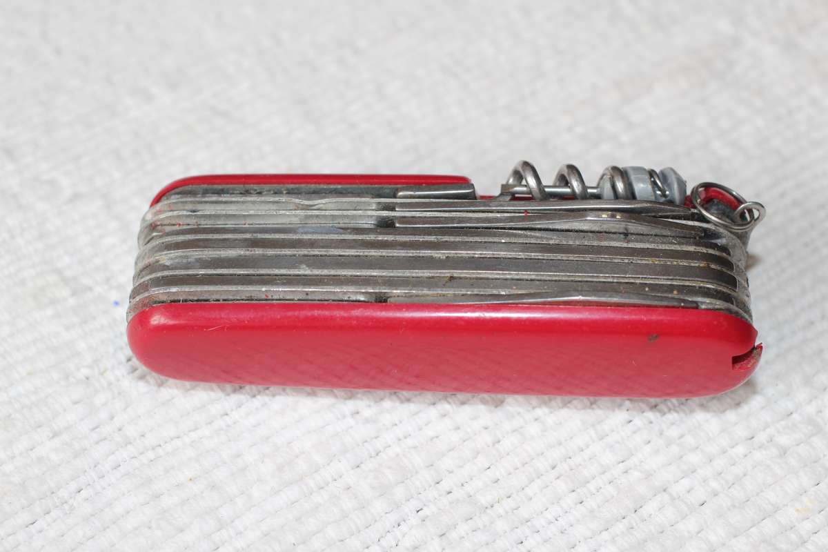 Stainless steel pen knife multi-tool