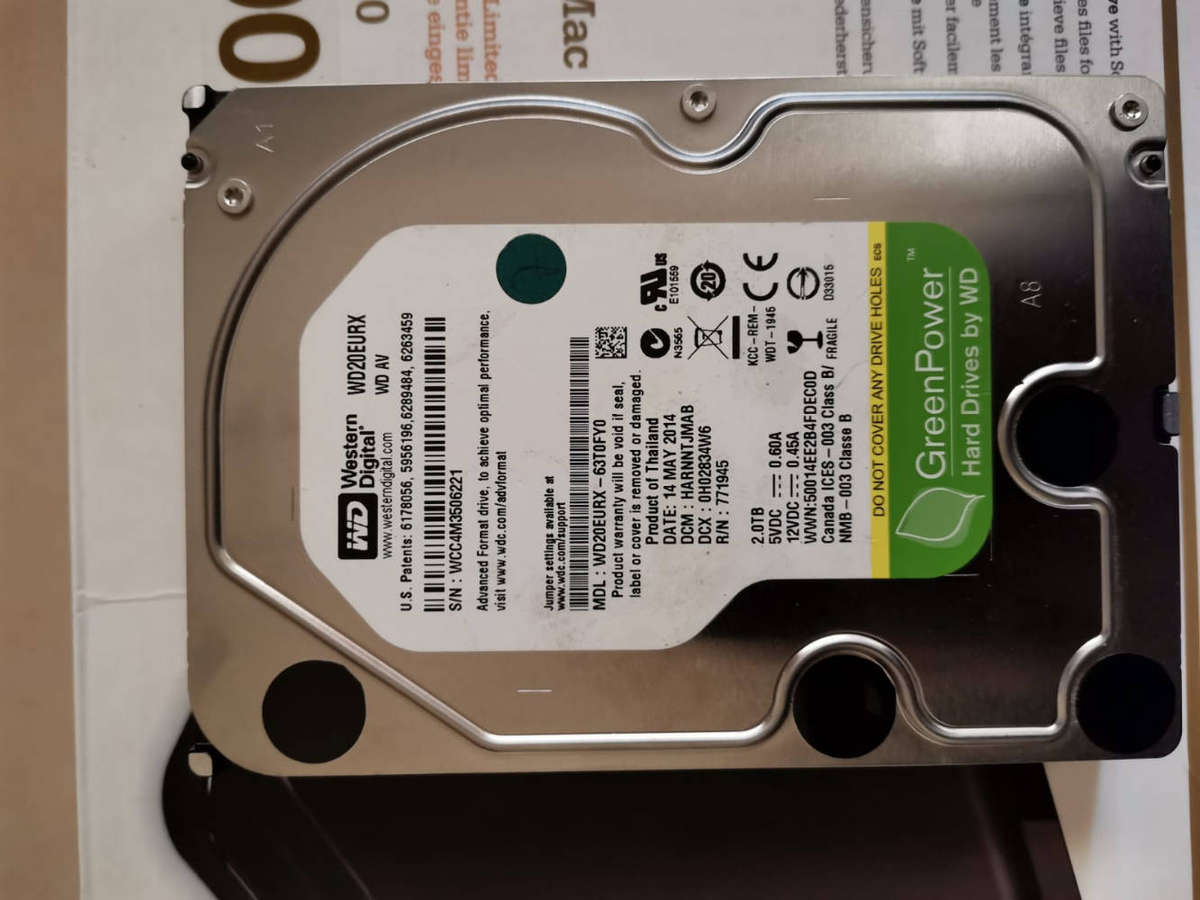 WD 3.5 2tb desktop hard drive