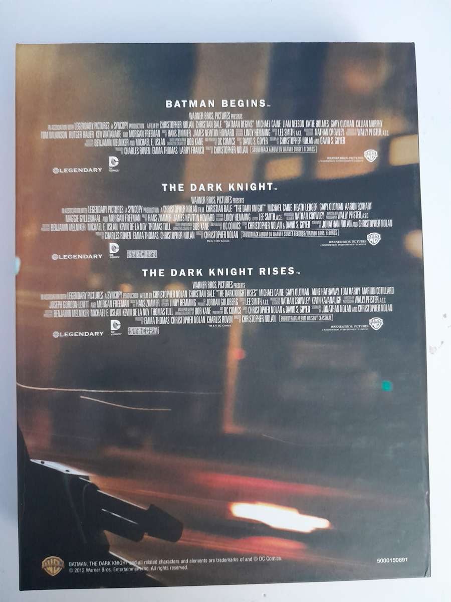 Batman: The Dark Knight Trilogy (DVD, 6-Disc Set)  Region 2, Excellent Condition