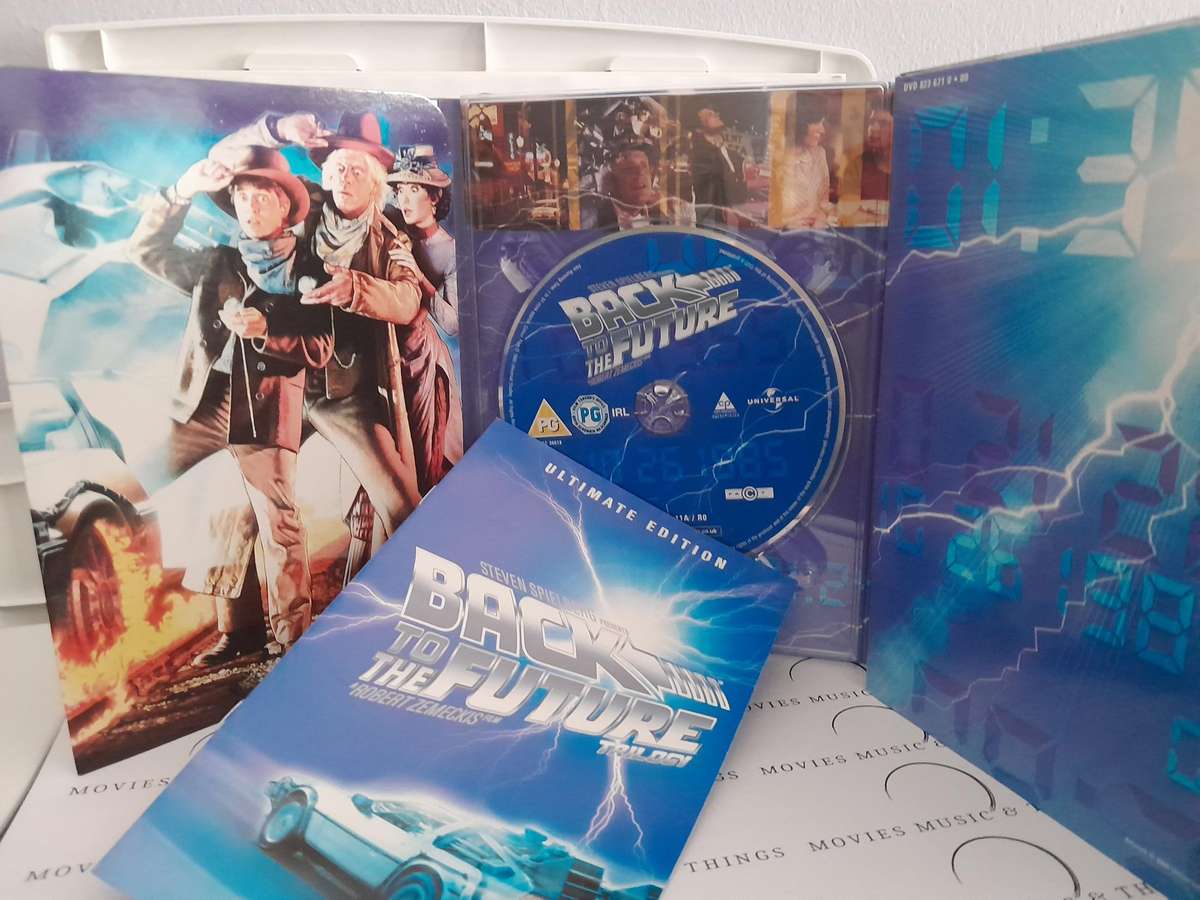 Back to the Future Trilogy - 4 Disc Ultimate Edition (DVD)