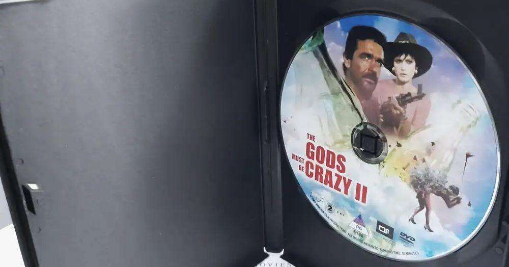 The Gods must be Crazy I & II -  Nixau, Marius Weyers,  Hans Strydom, by Jamie Uys (2xDVDs)