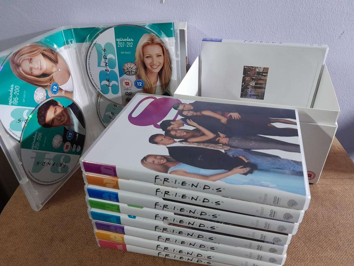 Friends - The Complete Series on DVD - Extended, Exclusive & Unseen (40xDVD)