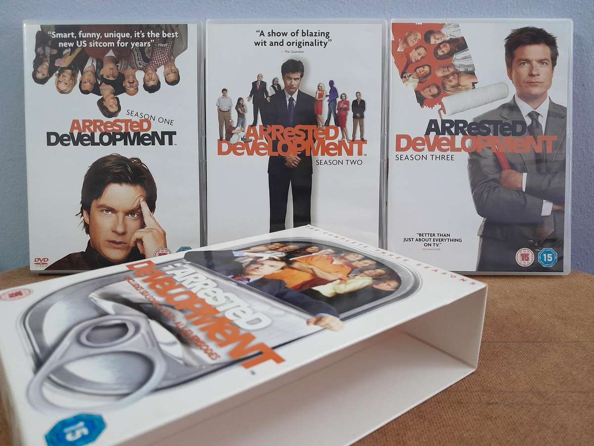 Arrested Development - The Complete Three Seasons - All 53 Episodes - Jason Bateman (8x DVDs)